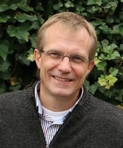 Christopher
          Wiebusch at physik.rwth-aachen.de